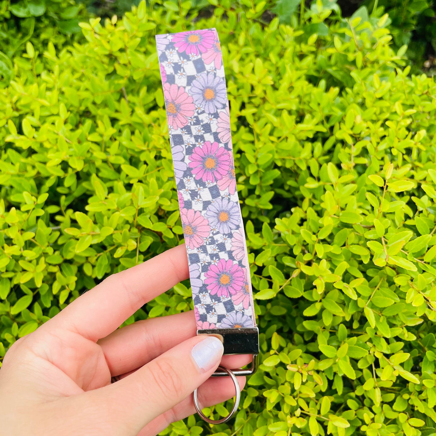 Checkered Floral - Wristlet