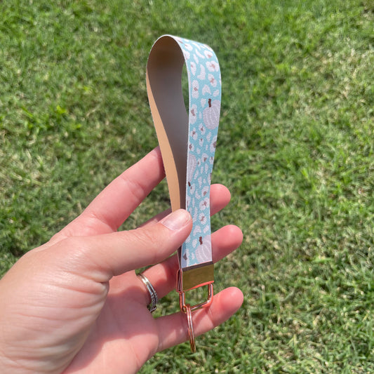 Neutral Pumpkin Wristlet