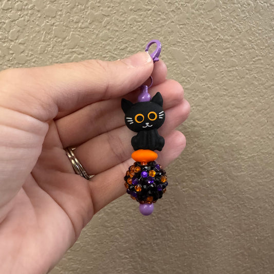 Black Cat Zipper Pull
