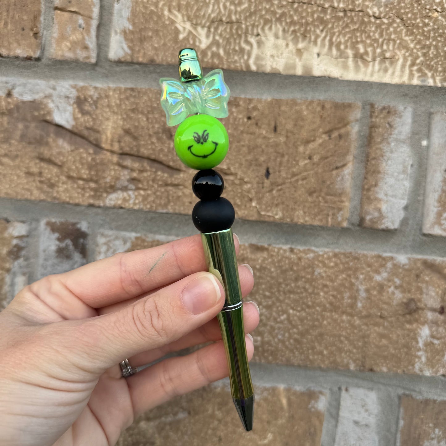 Green Guy Bow Beaded Pen