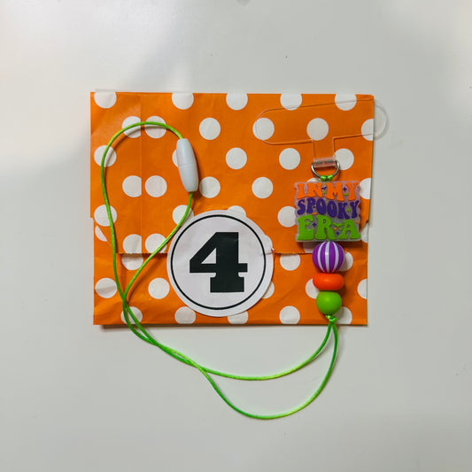 Spooky Era Phone Tether